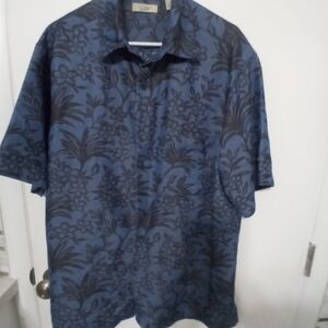 Caribbean Blues Short Sleeve Hawaiian Style Men's Button Down Shirt